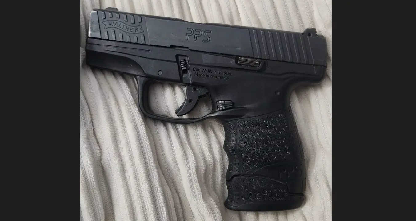 Which Revolver Holds the Most Rounds? – Neckbone Armory